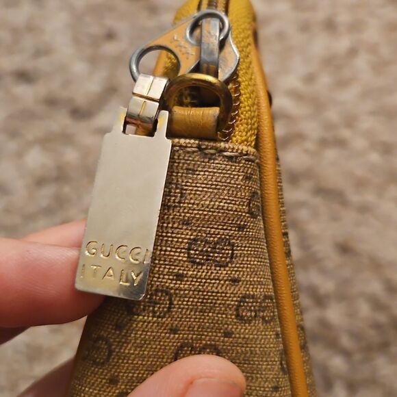 Vintage Gucci GG Monogram Clutch / Shoulder Bag - Needs Repair - Picture 4 of 11